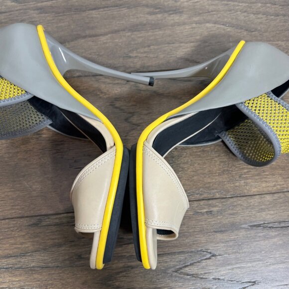 L.A.M.B. Barrie Dress Peep Toe Heels in Gray/Cream Sz 9.5 NWOT - Picture 6 of 10